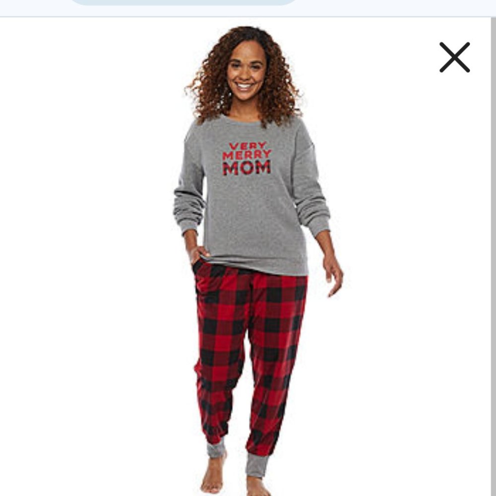 ISO these pajamas. NOT SELLING. DO NOT PURCHASE THIS LISTING